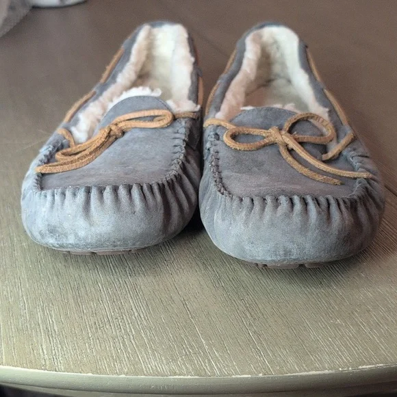 Ugg Dakota Moccasins Slipper Mens 11 - Picture 4 of 9